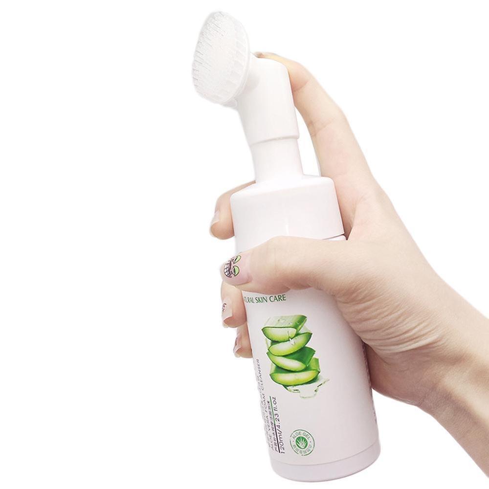 Aloe Vera Hydrating Massage Foaming Cleanser – Gentle & Refreshing